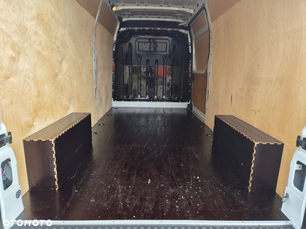 Renault Master - 17