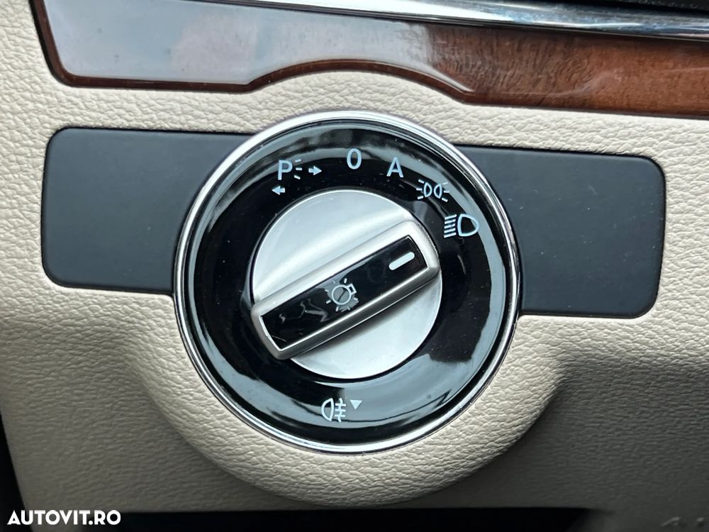 Mercedes-Benz E - 22