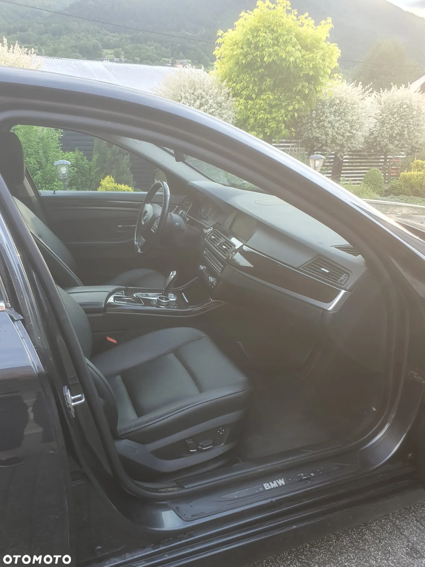 BMW Seria 5 535i xDrive - 12