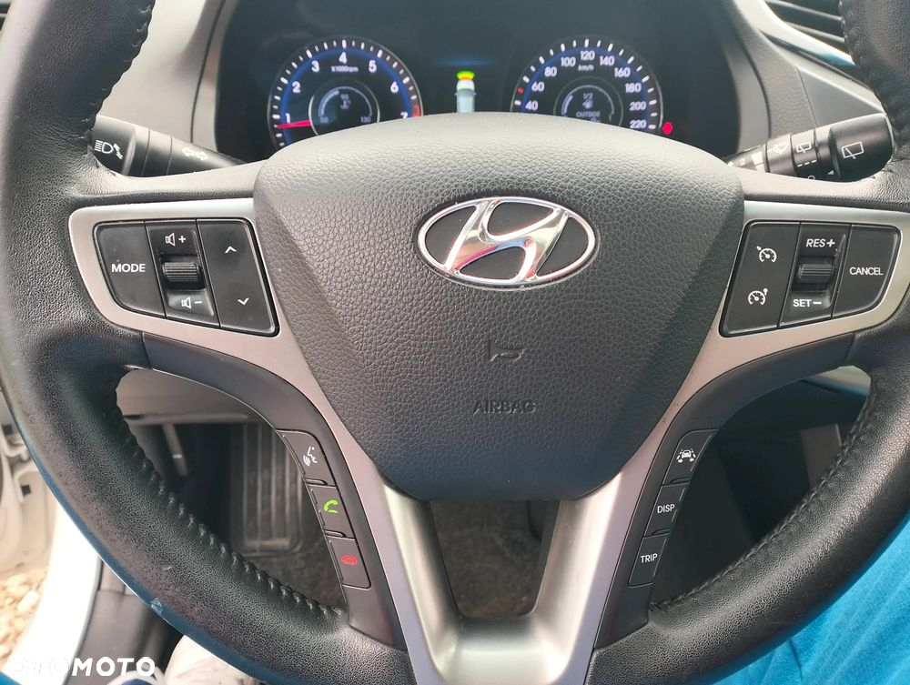 Hyundai i40 2.0 GDI Comfort + - 17