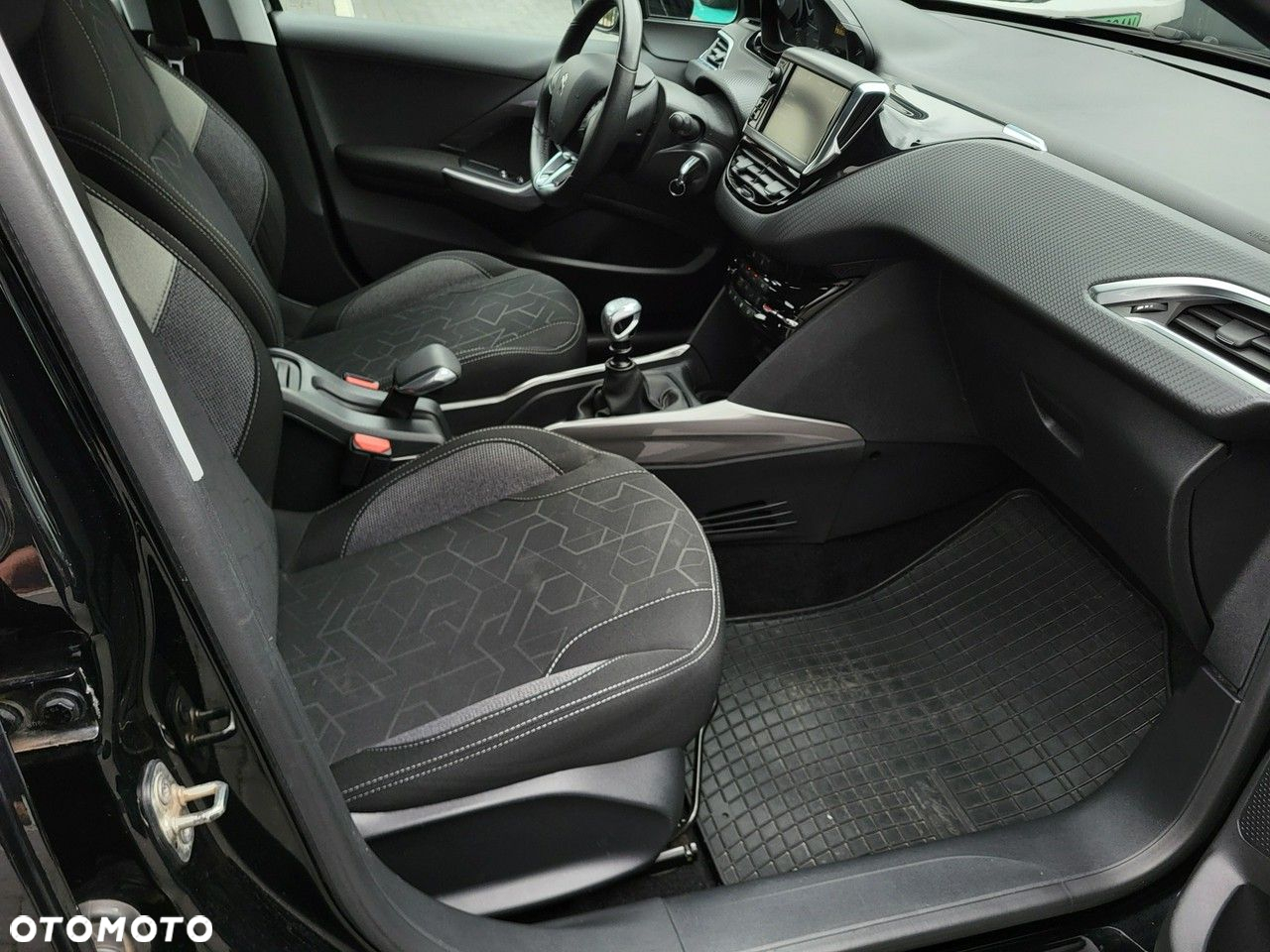 Peugeot 2008 - 20