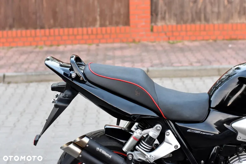 Honda CB - 11
