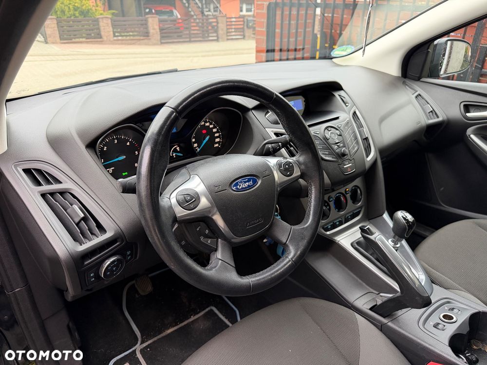 Ford Focus - 11