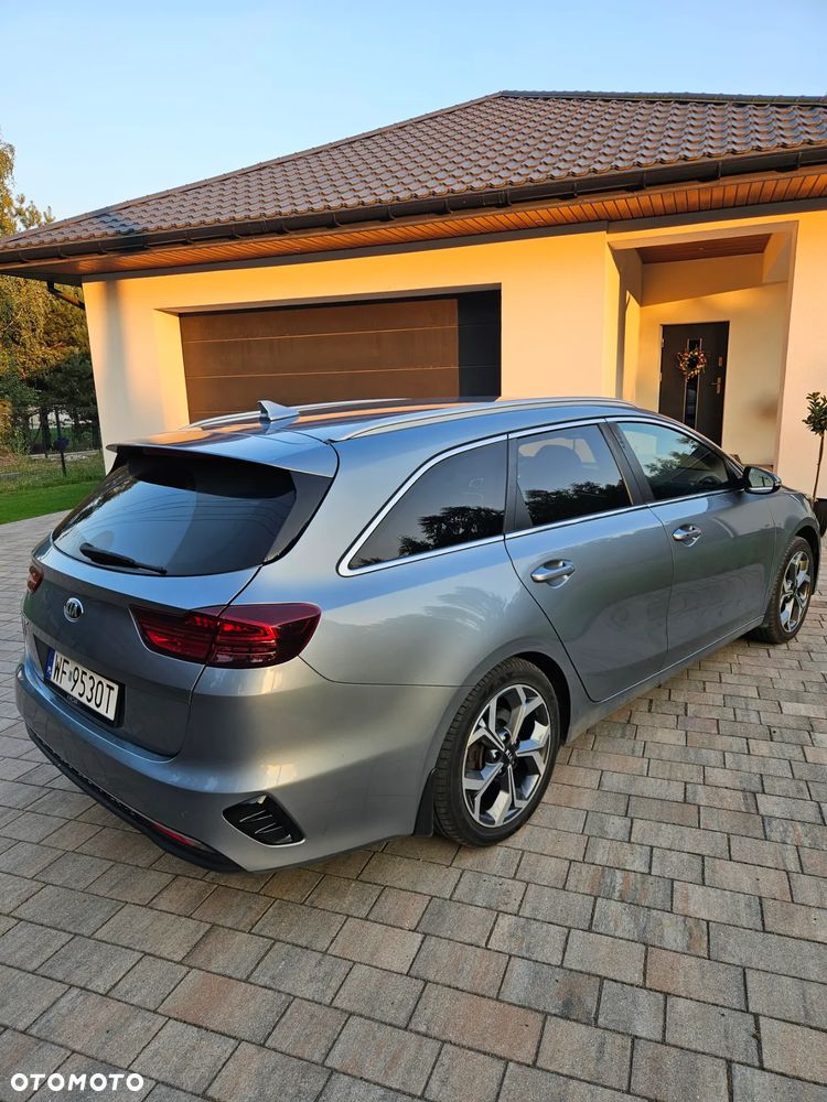 Kia Ceed 1.4 T-GDI L Business Line DCT - 11