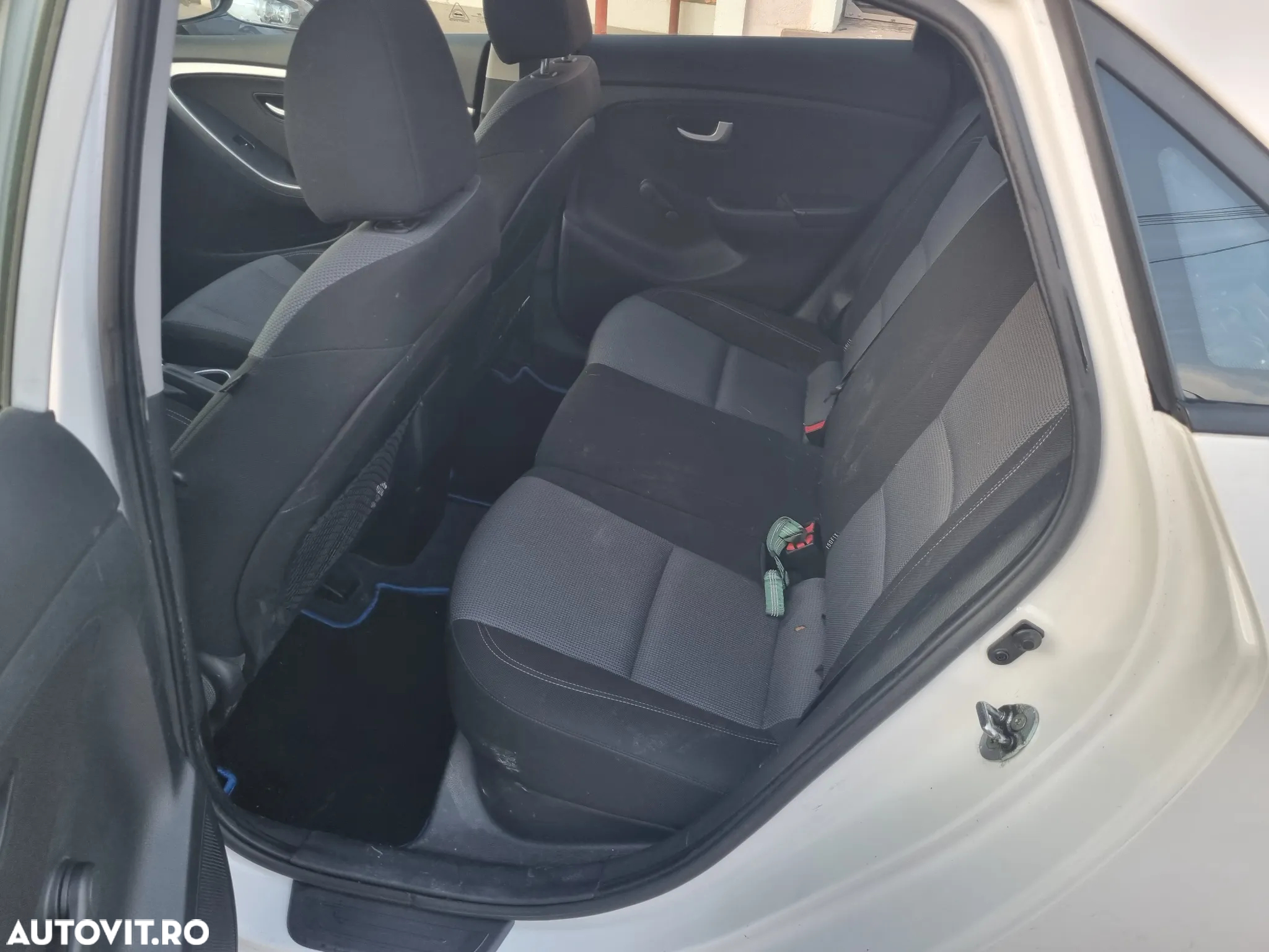 Hyundai i30 1.4 CRDi Trend - 14