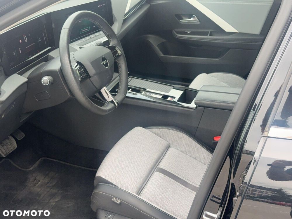 Opel Astra 1.2 T Elegance S&S - 12