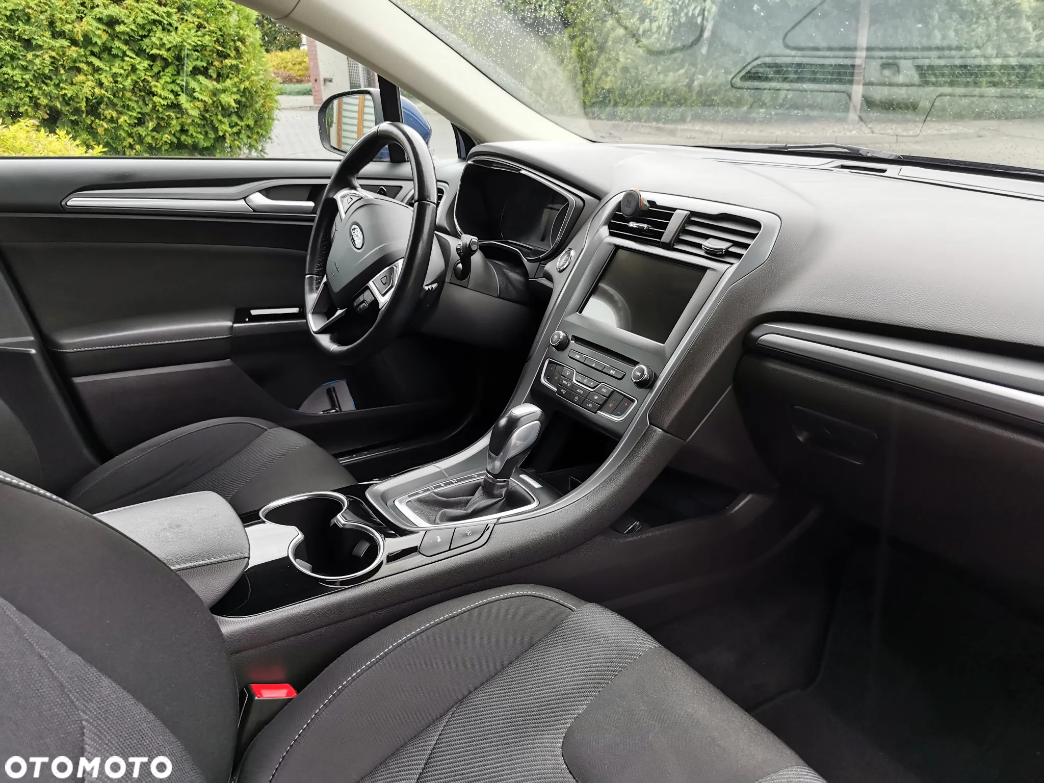 Ford Mondeo 2.0 EcoBoost Titanium - 11