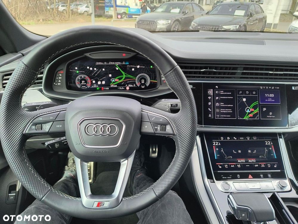 Audi Q8 - 15