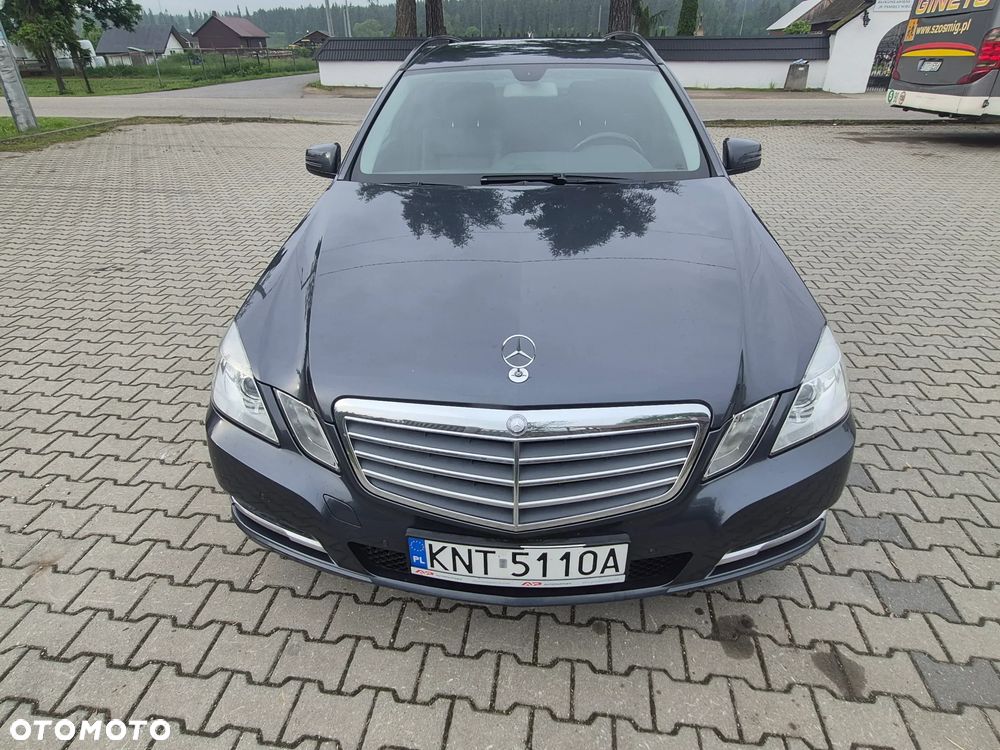 Mercedes-Benz Klasa E 200 CDI DPF BlueEFFICIENCY - 2