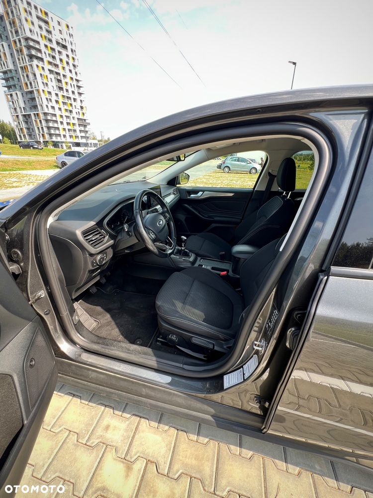 Ford Focus 1.5 EcoBoost Titanium Business - 9