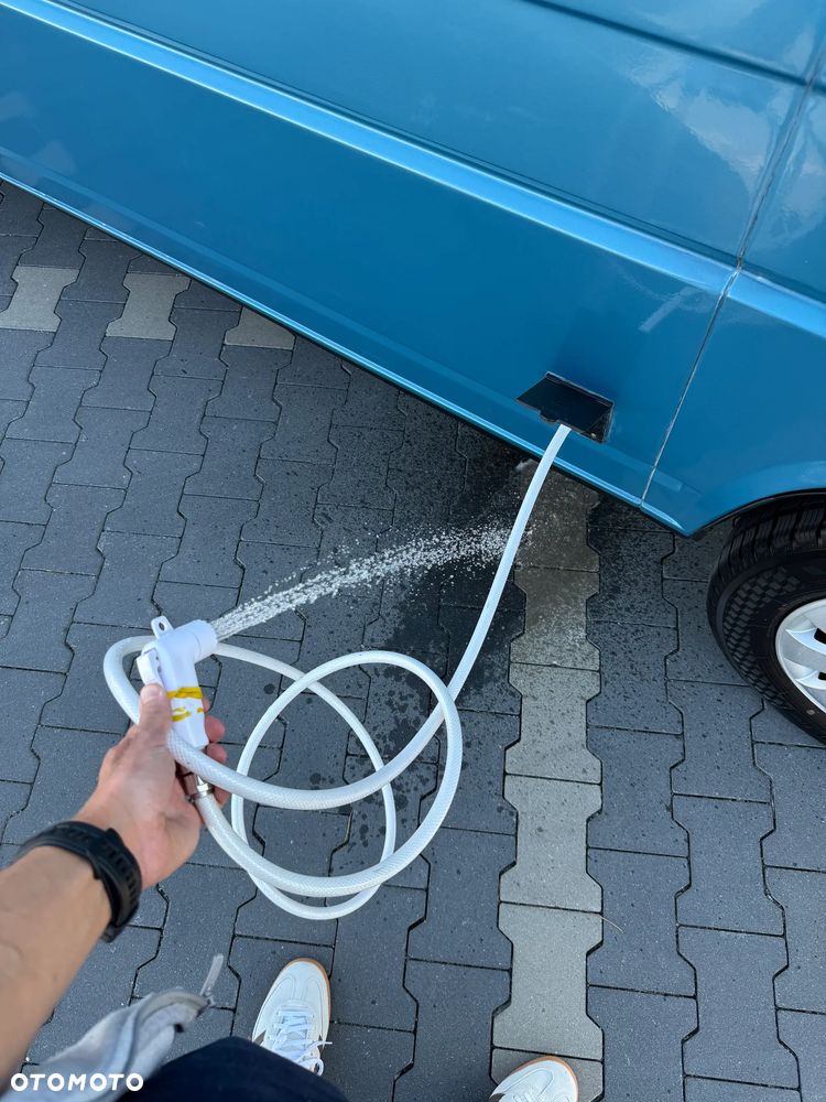 Volkswagen Multivan - 36