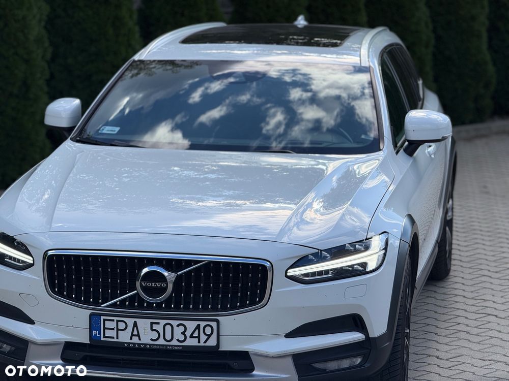 Volvo V90 Cross Country D5 AWD Pro - 14