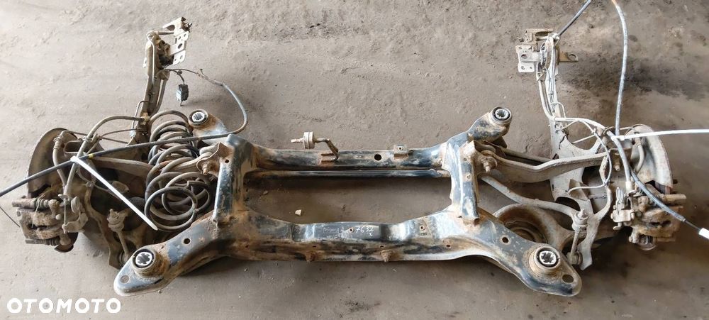 KOMPLETNE ZAWIESZENIE BELKA SANKI TYŁ FORD MONDEO MK4 HB 5D - 1