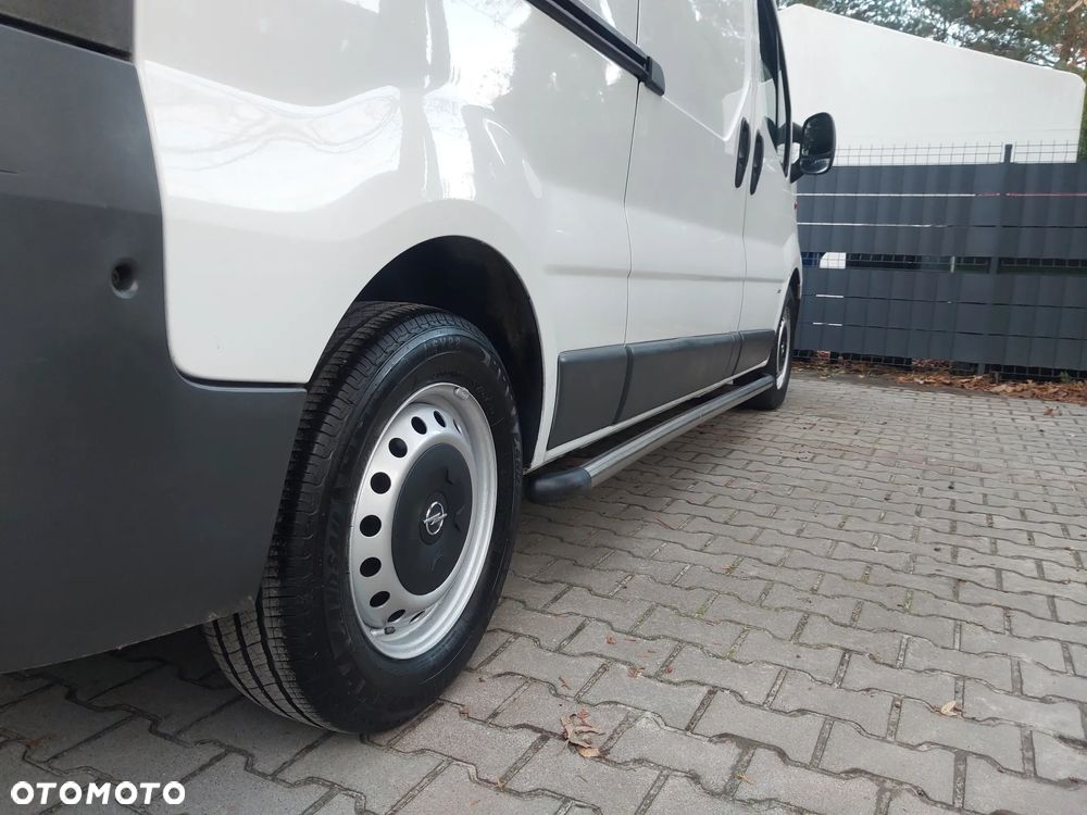 Opel VIVARO LONG - 32