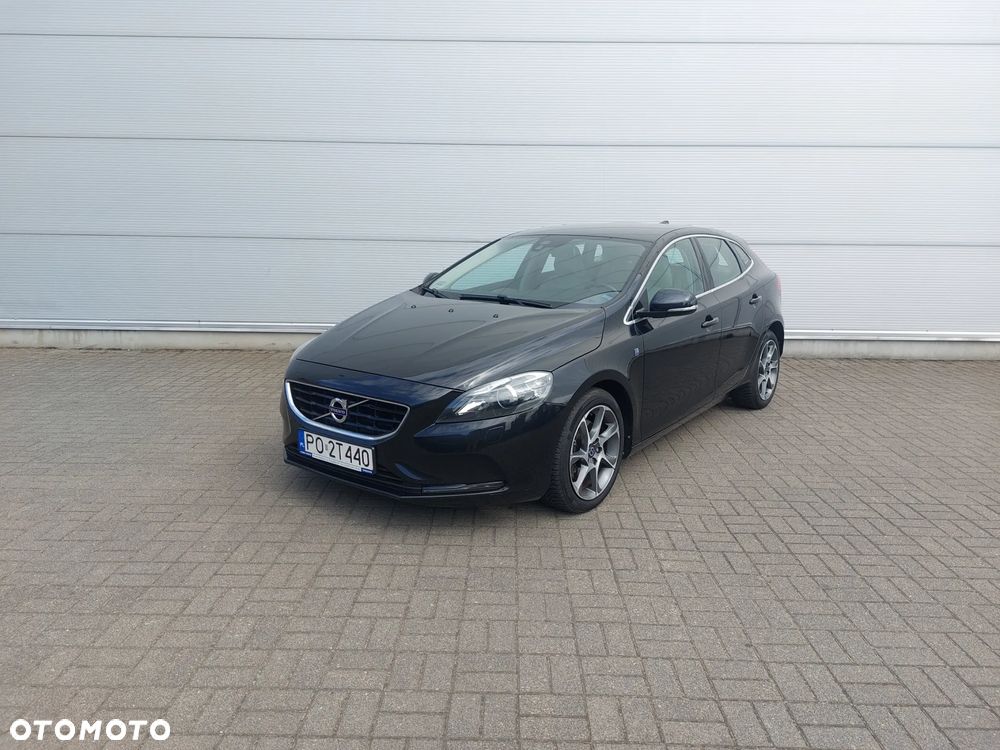 Volvo V40 T3 Ocean Race - 9