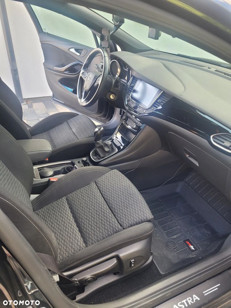 Opel Astra 1.4 T Dynamic - 9