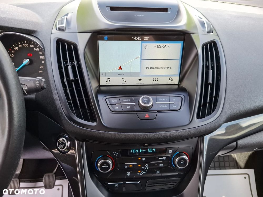 Ford Kuga 1.5 TDCi 2x4 Titanium - 23