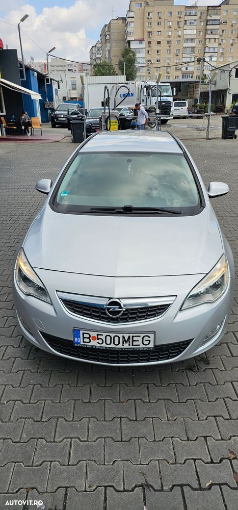 Opel Astra 1.7 CDTI DPF Sports Tourer - 1