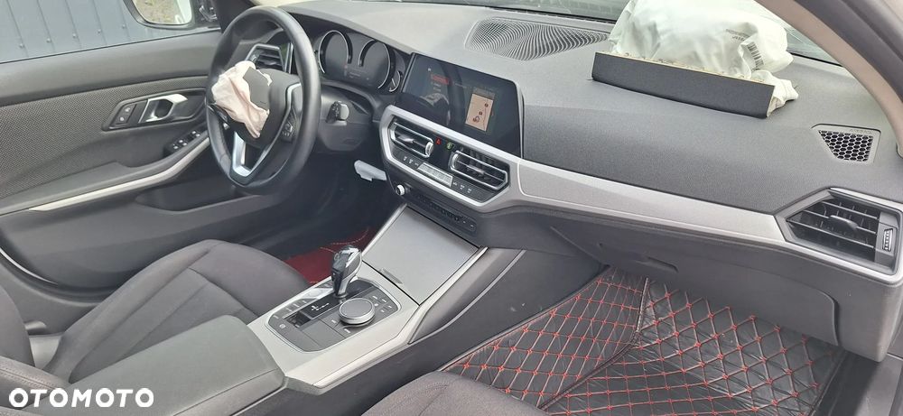 BMW Seria 3 318i Advantage sport - 11