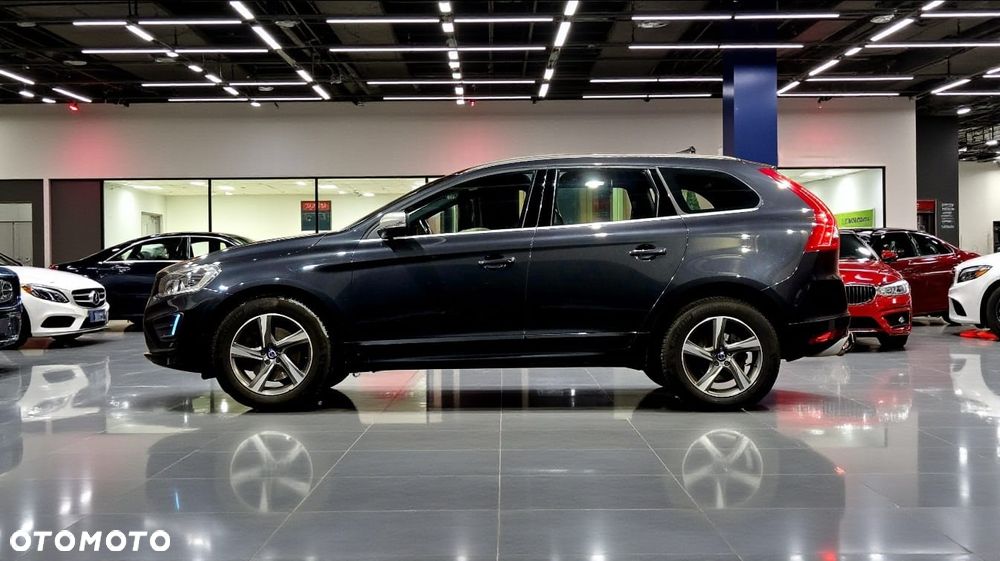 Volvo XC 60 D4 Drive-E R-Design Momentum - 27