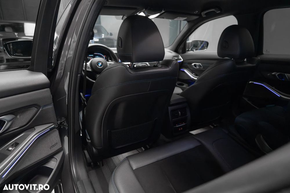 BMW M3 M340i xDrive AT MHEV - 28