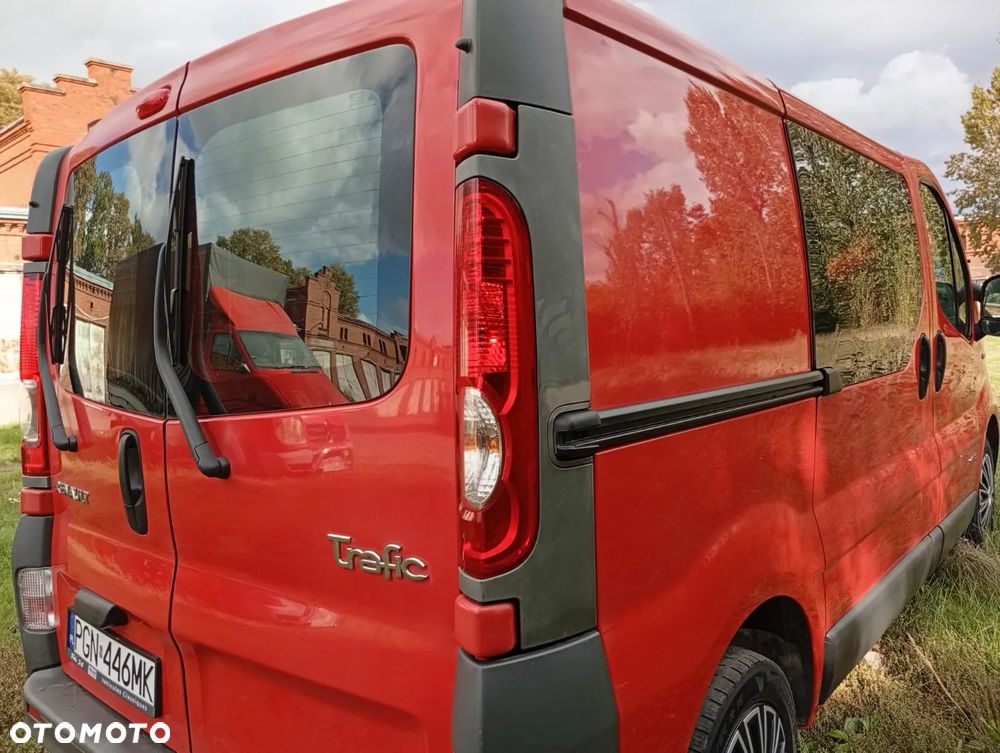 Renault Trafic - 12