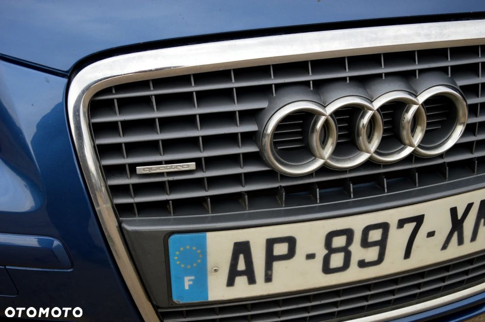 Audi A3 Sportback 2.0 TDI DPF quattro S line Sportpaket - 18