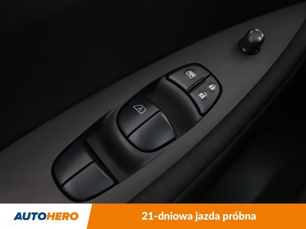 Nissan Leaf 40kWh Acenta (6.6 kW) - 30