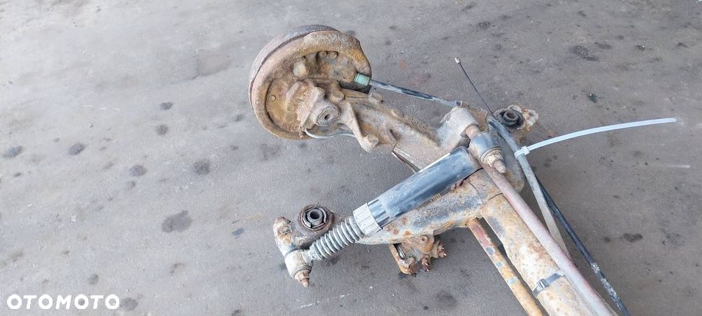 BELKA OŚ ZAWIESZENIA TYŁ BĘBNY BEZ ABS PEUGEOT 206 I HB 5D - 4