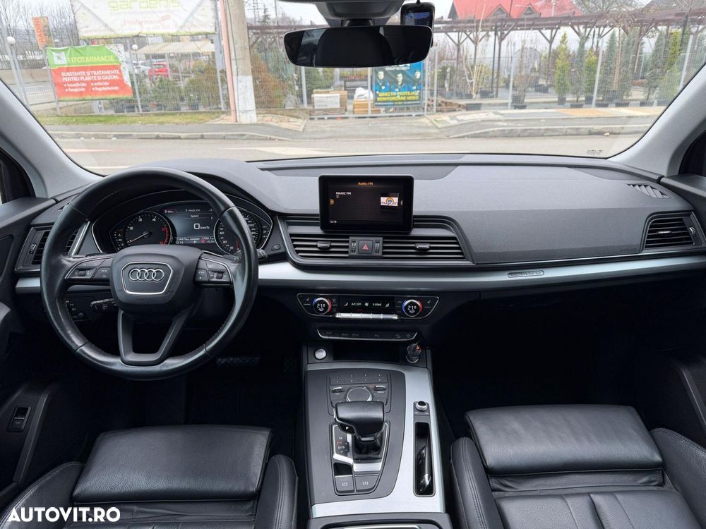 Audi Q5 2.0 40 TDI quattro S tronic Design - 13