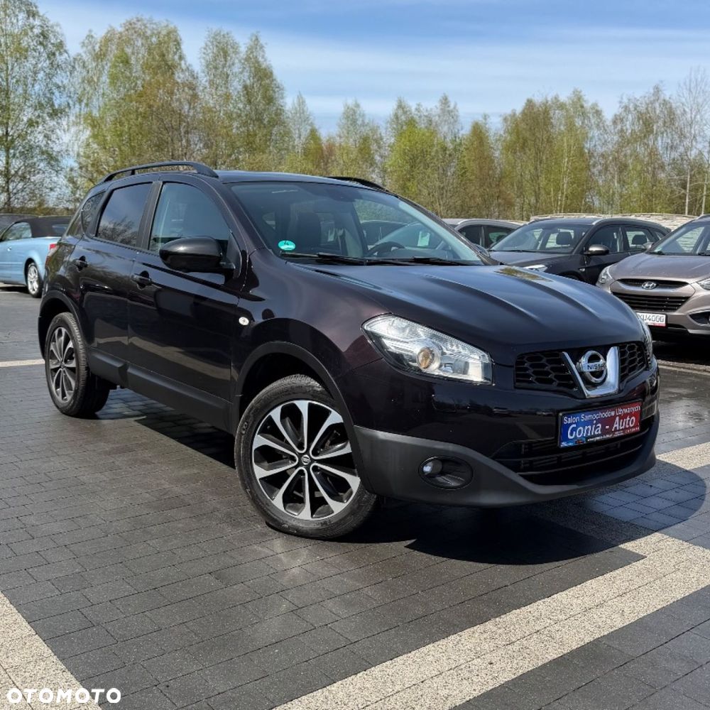Nissan Qashqai - 2