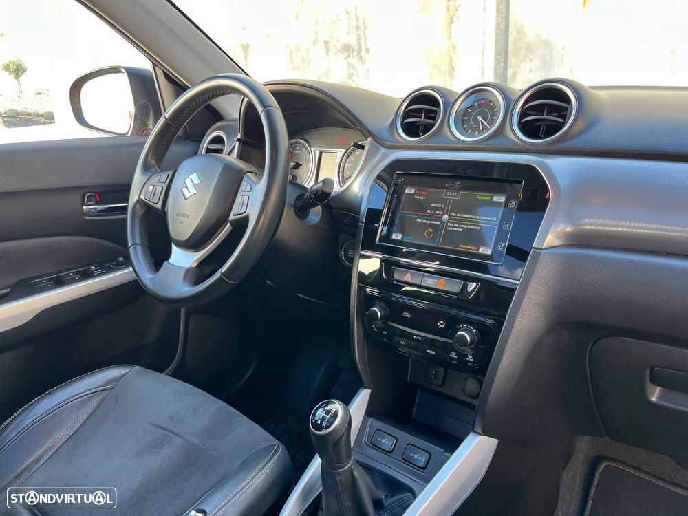 Suzuki Vitara 1.6 VVT Special Edition - 28