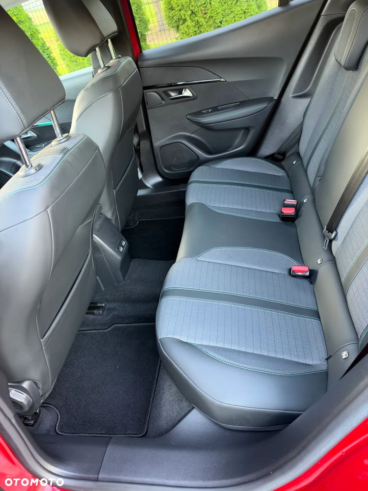 Peugeot 2008 - 10