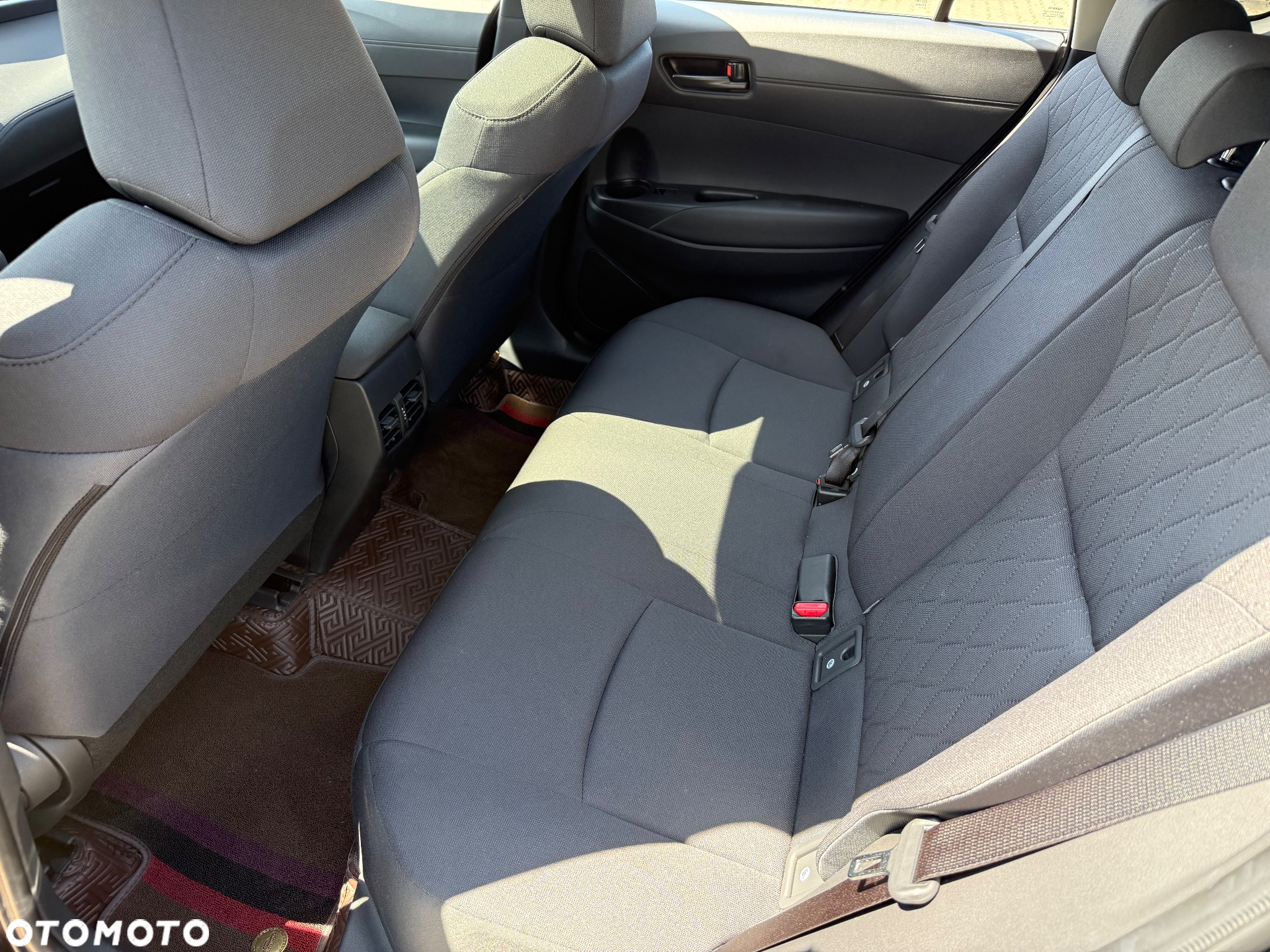 Toyota Corolla Cross - 29
