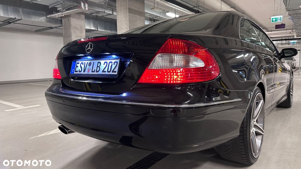 Mercedes-Benz CLK 280 7G-TRONIC Avantgarde - 25