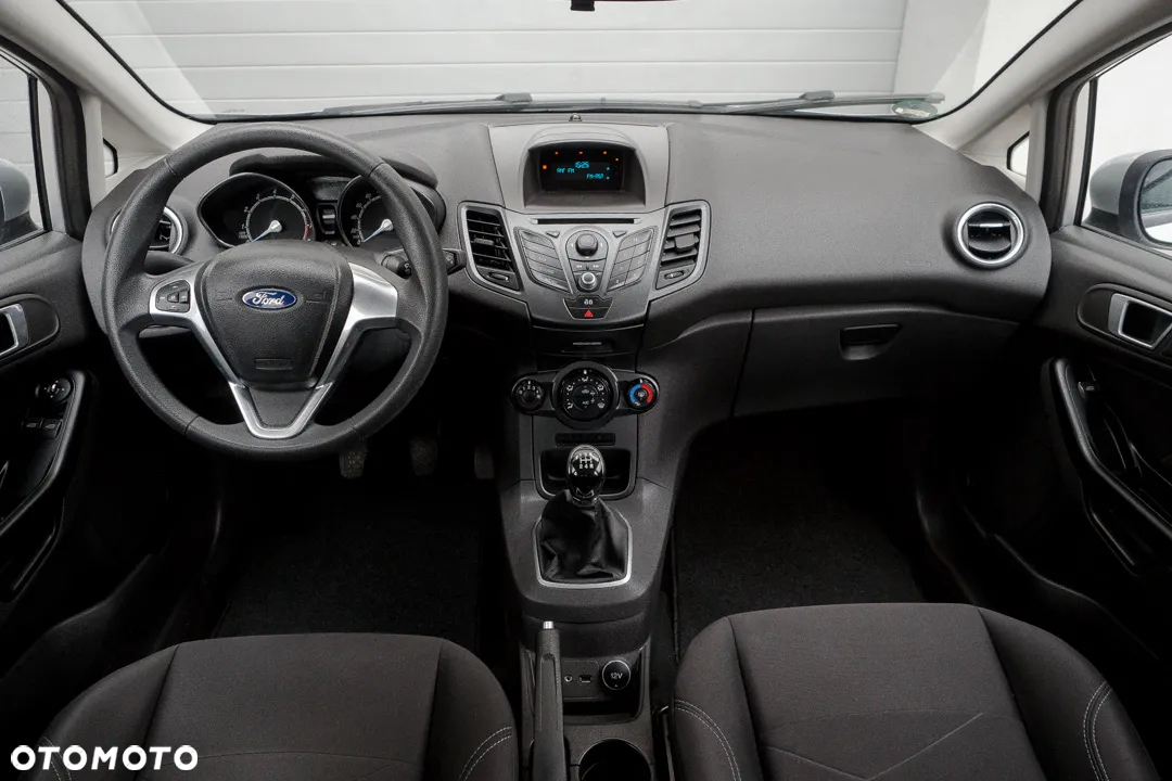 Ford Fiesta 1.25 Silver X - 32