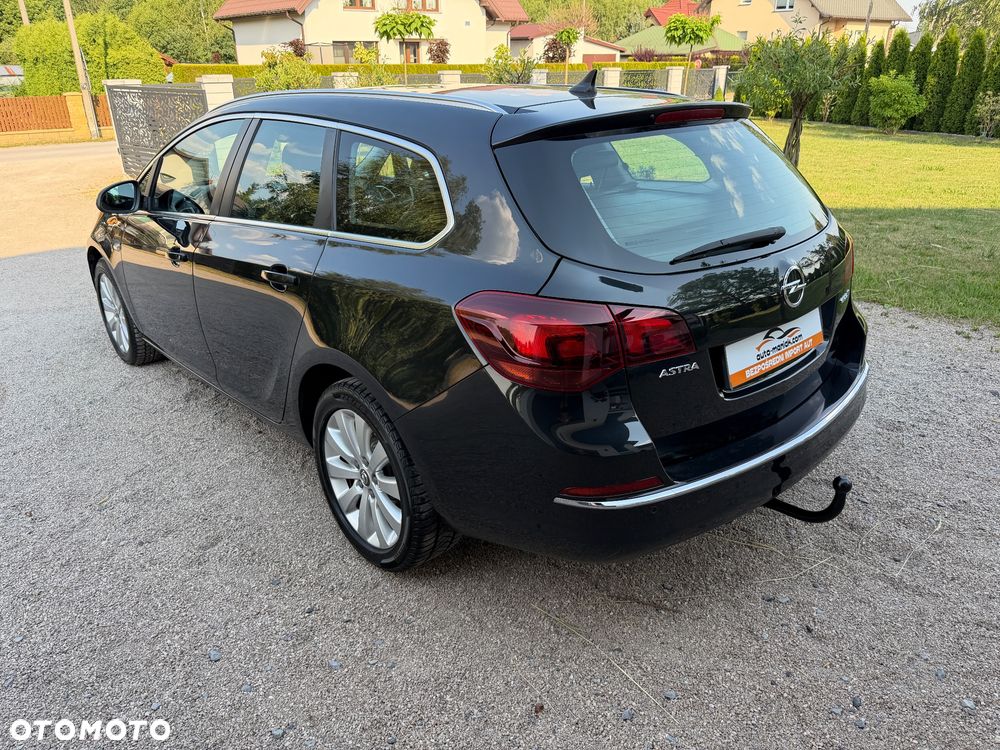 Opel Astra 1.6 CDTI Cosmo - 3