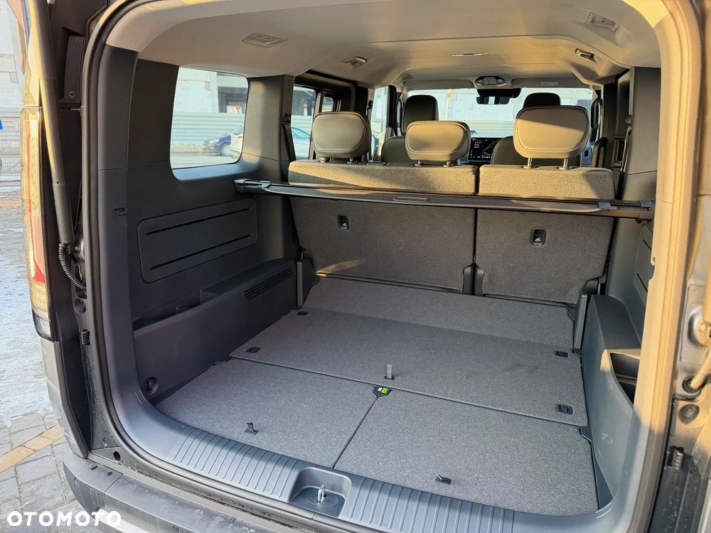 Kia PV5 71.2kWh - 32