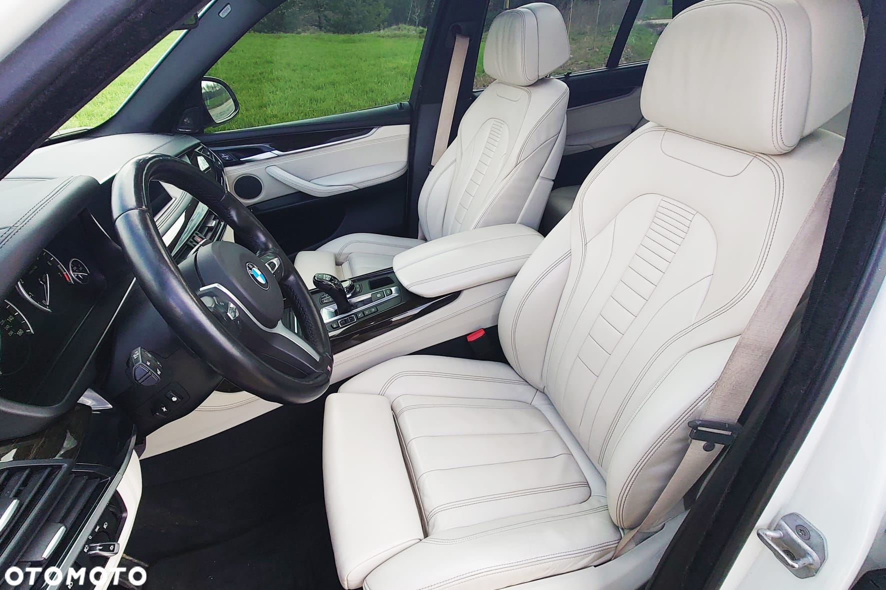 BMW X5 xDrive50i - 17