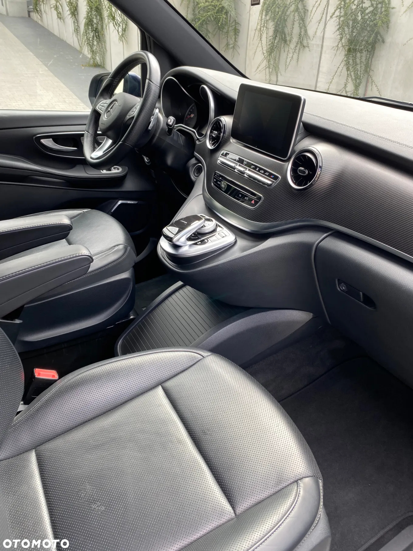 Mercedes-Benz Klasa V 300 d 4-Matic Avantgarde 9G-Tronic (d³ugi) - 26