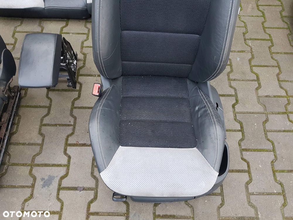 SKODA OCTAVIA 2 II LIFT 08-12r KOMBI VRS RS FOTELE KANAPA - 9