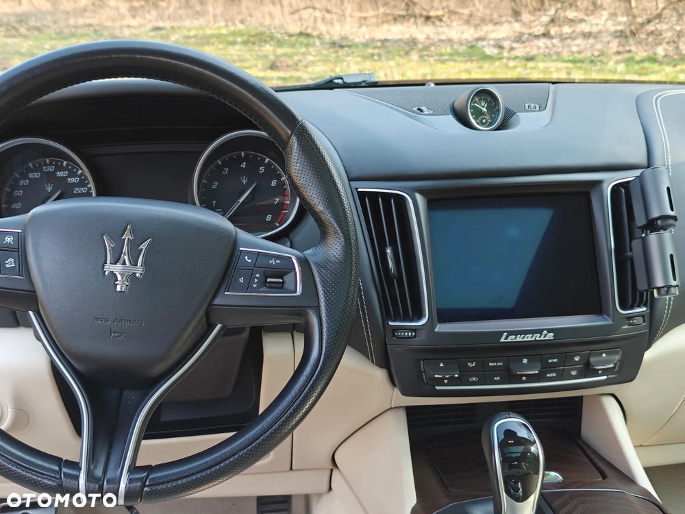 Maserati Levante - 9