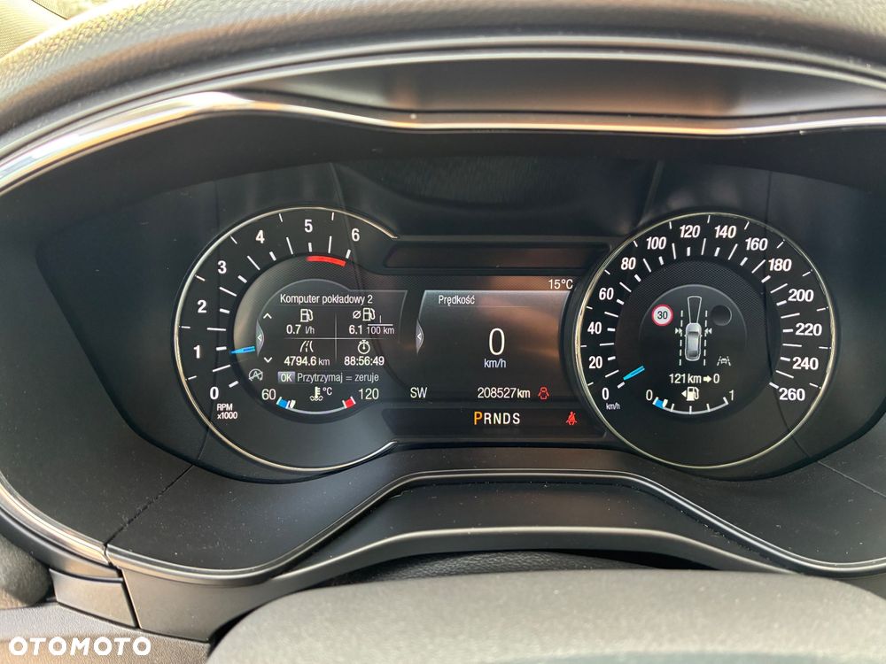 Ford Mondeo 2.0 EcoBlue Titanium - 24