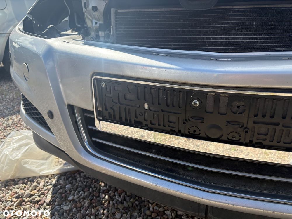 Zderzak przedni Astra H Hatchback Z157 - 7