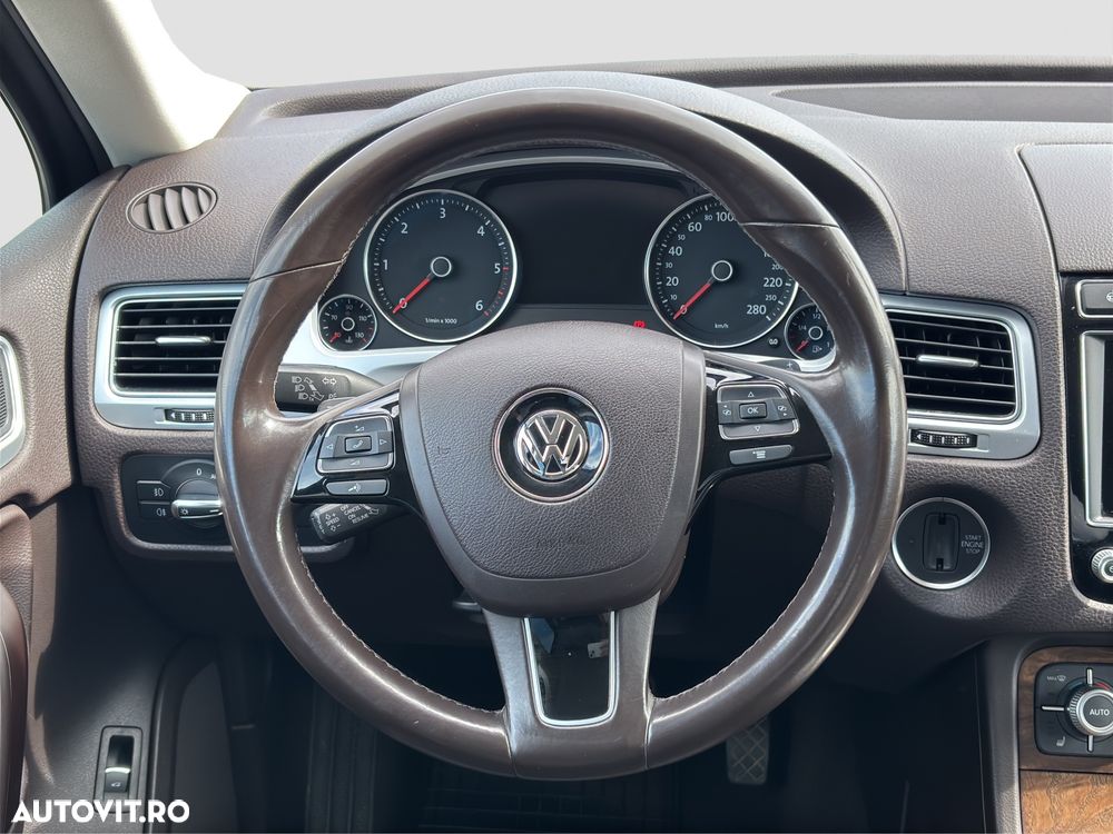 Volkswagen Touareg 3.0 V6 TDI BMT Terrain Tech - 13