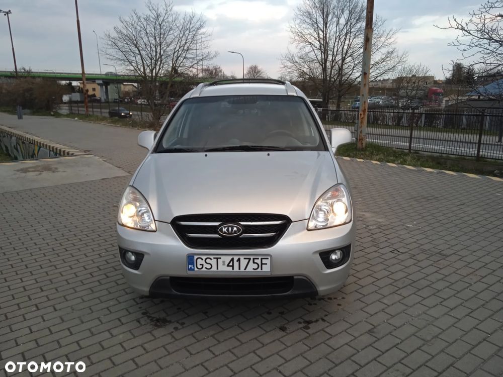Kia Carens 2.0 CRDi Freedom 7os - 1