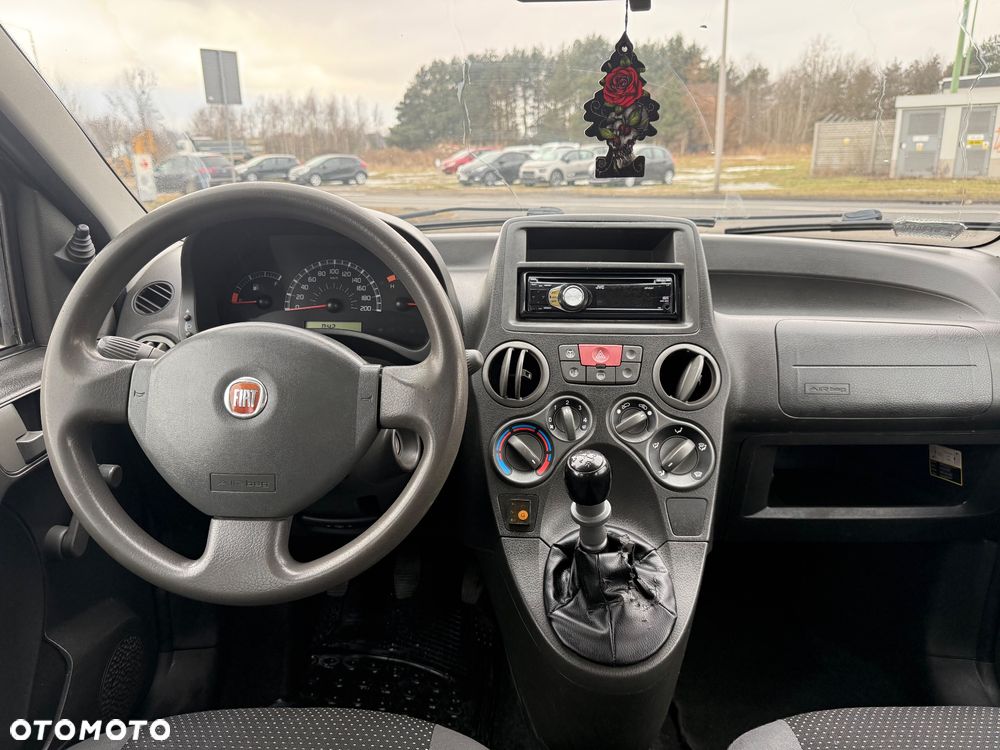 Fiat Panda 1.1 Active dla kobiet - 24