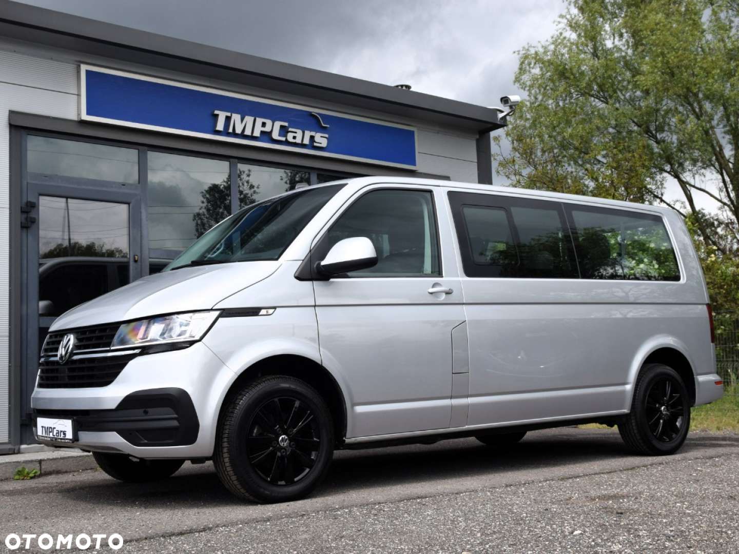 Volkswagen Transporter - 1