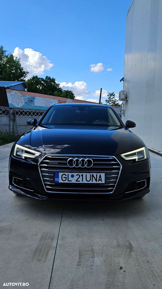 Audi A4 2.0 TDI S tronic quattro - 9