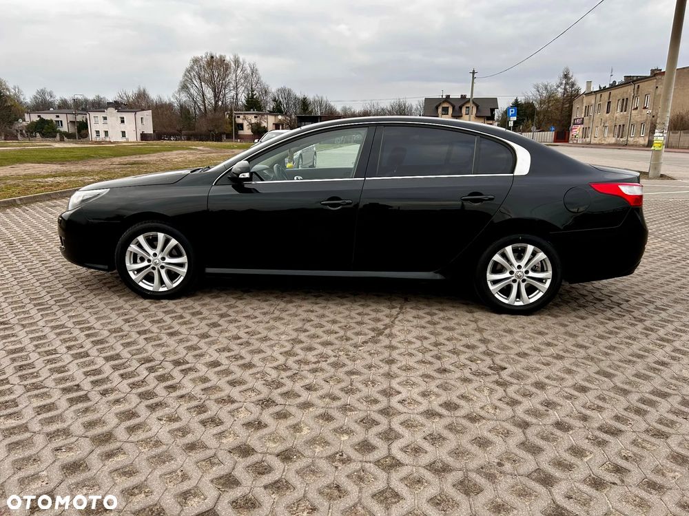 Renault Latitude 2.0 Privilege Etanol - 3